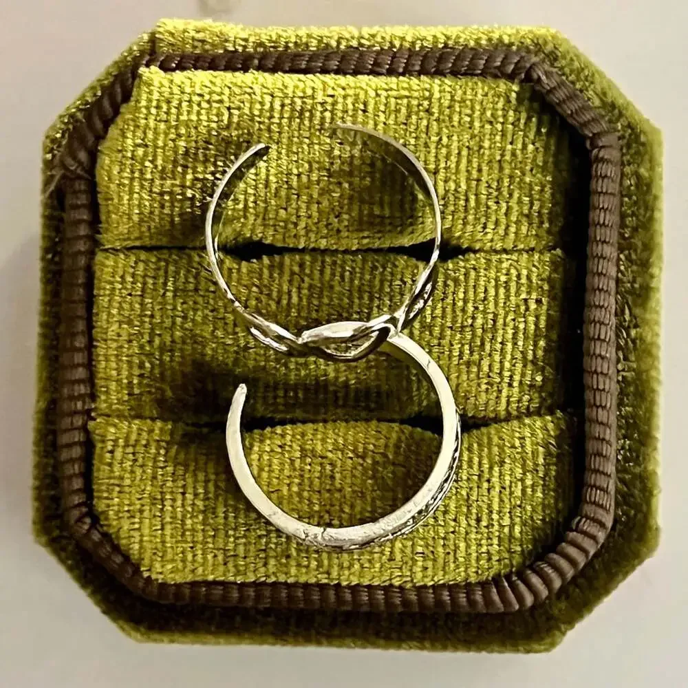 Unbranded set adjustable